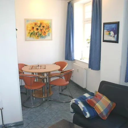 Miramare - 23-04 * Ostseebad Kühlungsborn